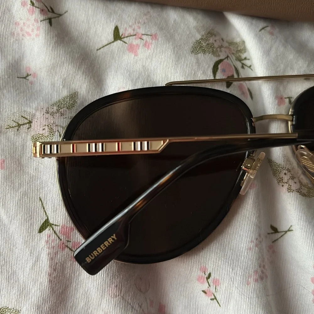 Burberry Brown Aviator Sunglasses - Picture 5 of 12